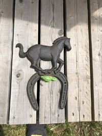 Decorative horse and horseshoe