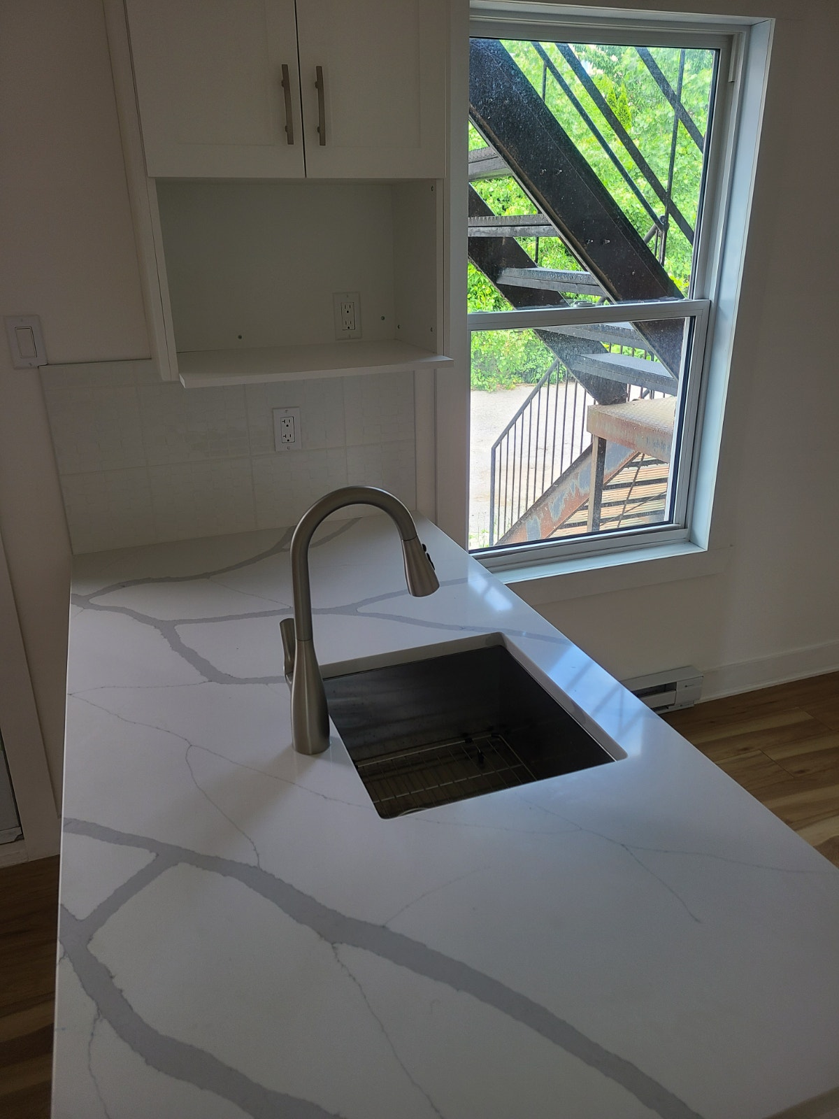 Appartement à Louer 4 1/2 LACHINE Apartment for rent — photo 2