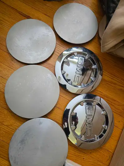 Escalade Denali. Yukon. Sierra. $40 for all 6 or $20 each for the 2 chrome gmc original caps. $10 ea...