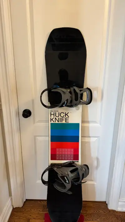 Salomon Huck Knife 158CM Wide with Burton Bindings (Large), View more