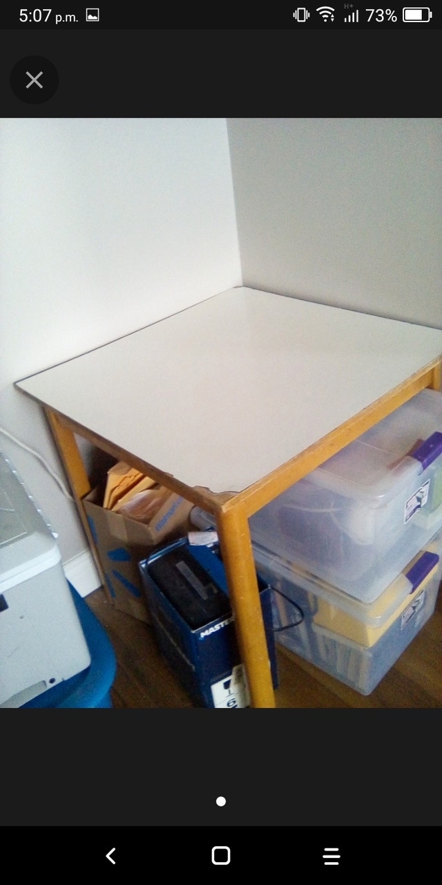 Free solid wood table. Makes a Perfect desk (little bit of lamin Free