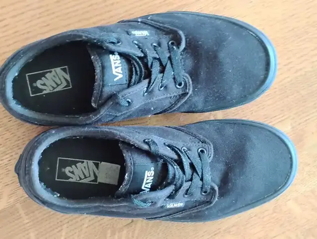 Black running shoes