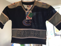 NHL mighty Mac Vancouver Canucks infant hockey jersey