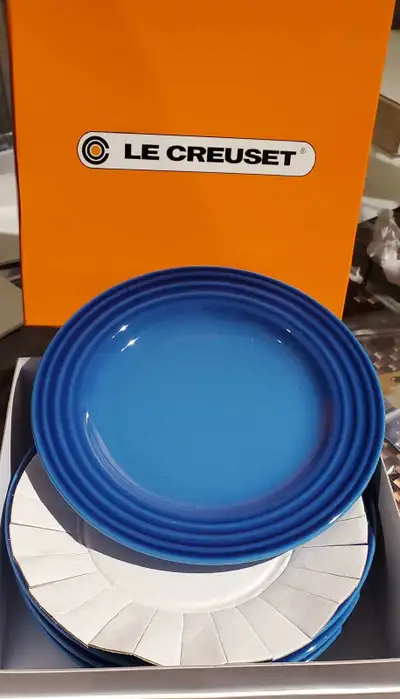 NEW Le Creuset 4 Appetizer Plates, View more