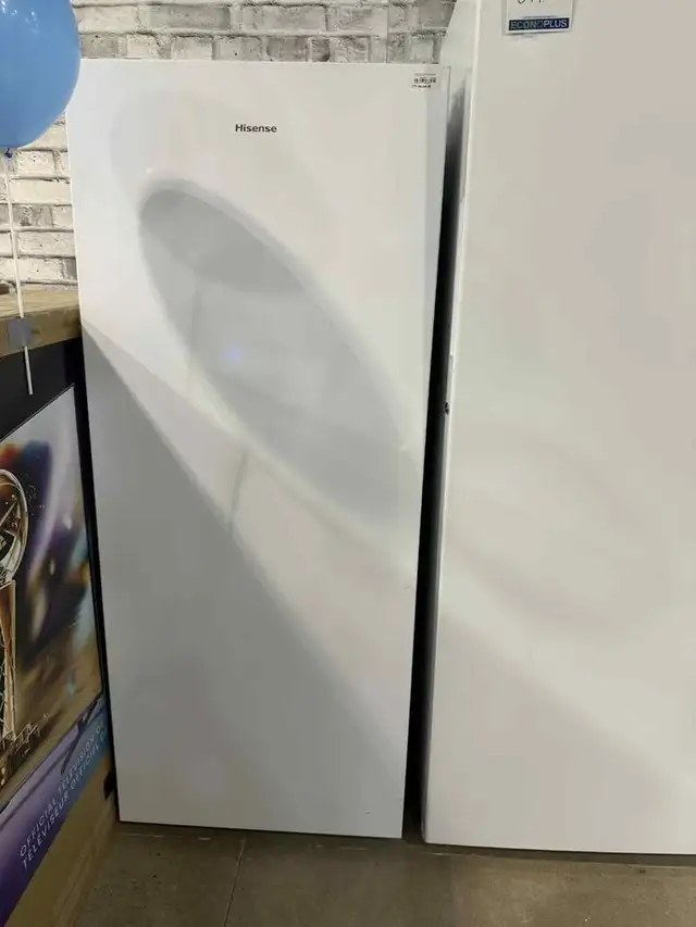 Econoplus Halifax Big Sales Hisense Convertible Fridge Freezer in Refrigerators in City of Halifax - Image 2