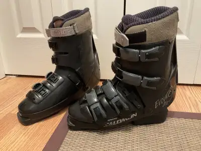 Salomon Evolution 7.2 Women’s Ski Boots, View more