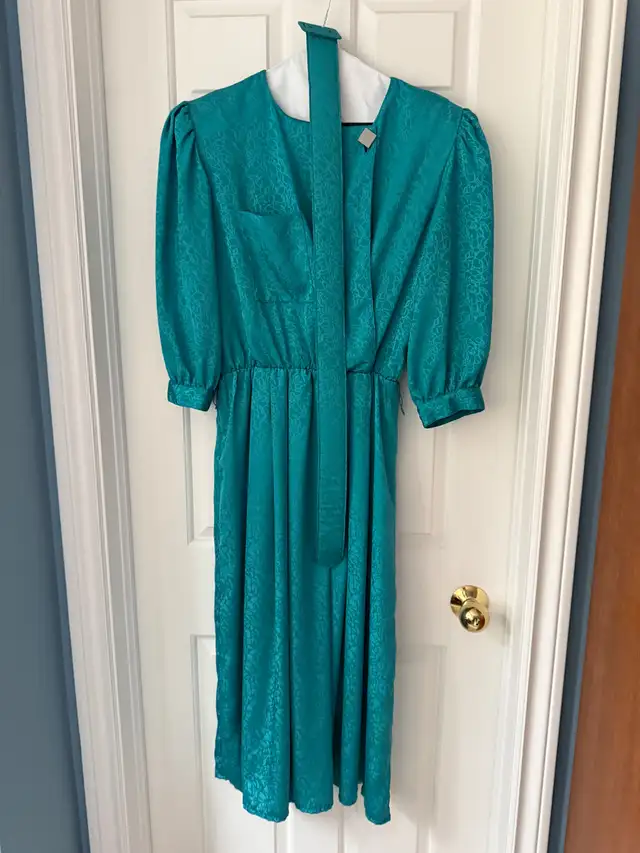 Vintage-1980's, Women's JESSICA JORDAN Green Midi Dress, Size 12 in Women's - Dresses & Skirts in Markham / York Region - Image 9
