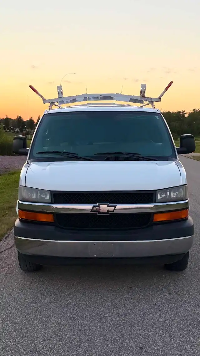 2007 duramax Chevy Express 3500553399228564787201