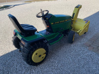 John Deere GT 275 Lawn and Garden Tractor
