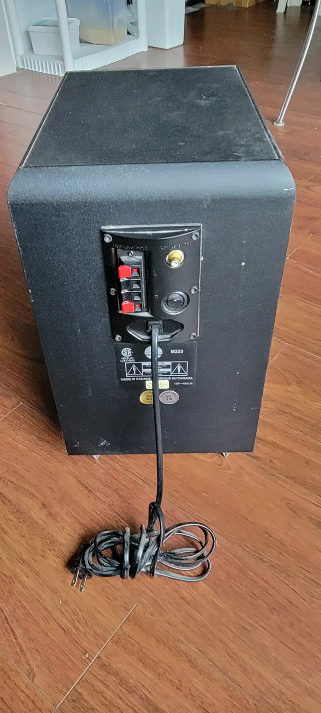 Athena Technologies Micra 6 Compact 5.1 Speaker System in Speakers in Delta/Surrey/Langley - Image 8