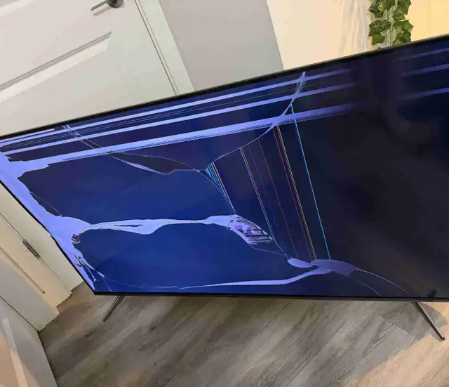 Broken TCL 55” QLED 4K Smart TV (For Parts or Repair)