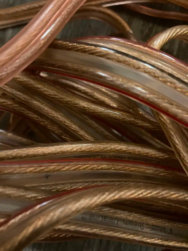 Audio video speaker cables etc in Stereo Systems & Home Theatre in Hamilton - Image 3