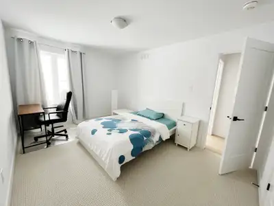 Jun-Female only-Room for rent in luxury home
