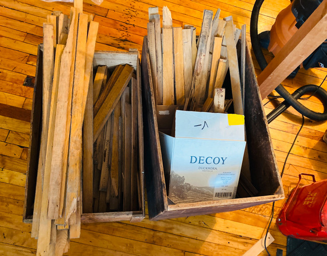 FREE Reclaimed Hardwood Oak Flooring Strips for Reuse / Firewood in Free Stuff in City of Toronto - Image 2