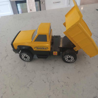 Tonka 2012 dump truck