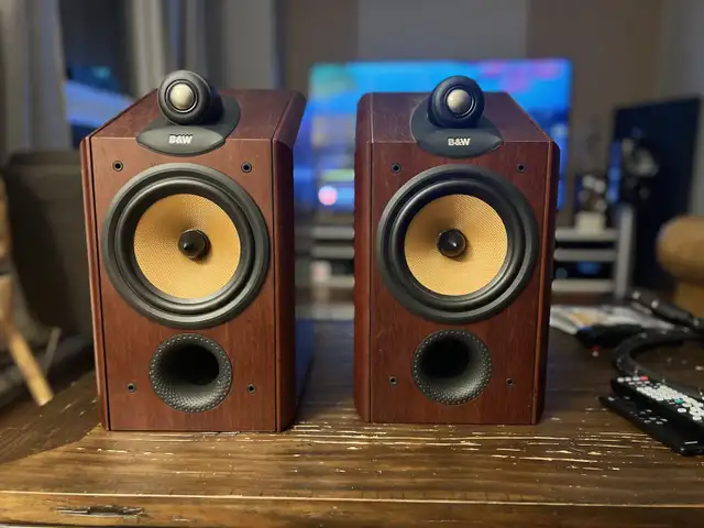 B&W Bowers and Wilkins CDM 1NT (Nautilus tweeters) Speakers in Speakers in Oshawa / Durham Region - Image 2