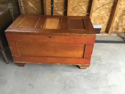 Coffre de rangement, View more