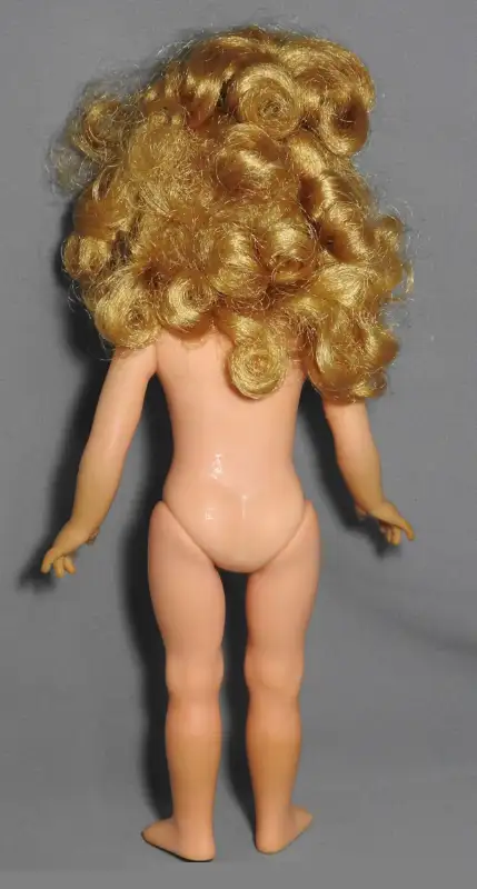 VINTAGE 1950'S USA DOLL 11,5"TALL in Arts & Collectibles in City of Toronto - Image 7