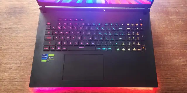 ASUS Strix G18 {RTX 4080 x i9-14900h} *conditionne excellente* in Laptops in City of Montréal - Image 4