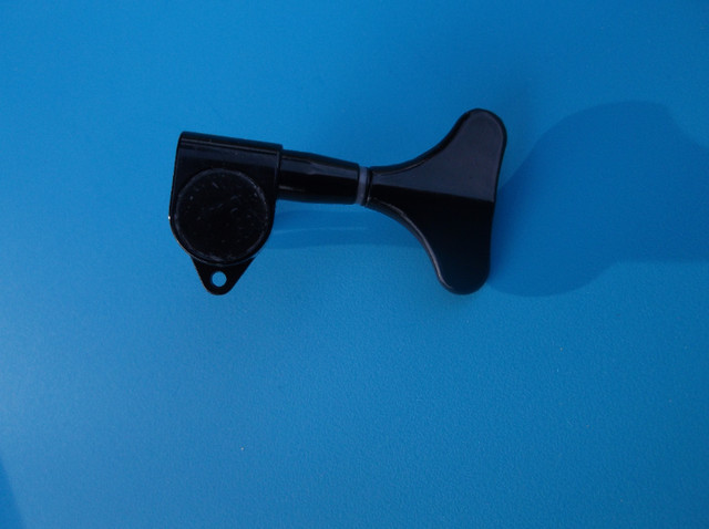 Bass Guitar Inline Sealed Tuning Peg Machine Head Black in Guitars in Saskatoon - Image 3