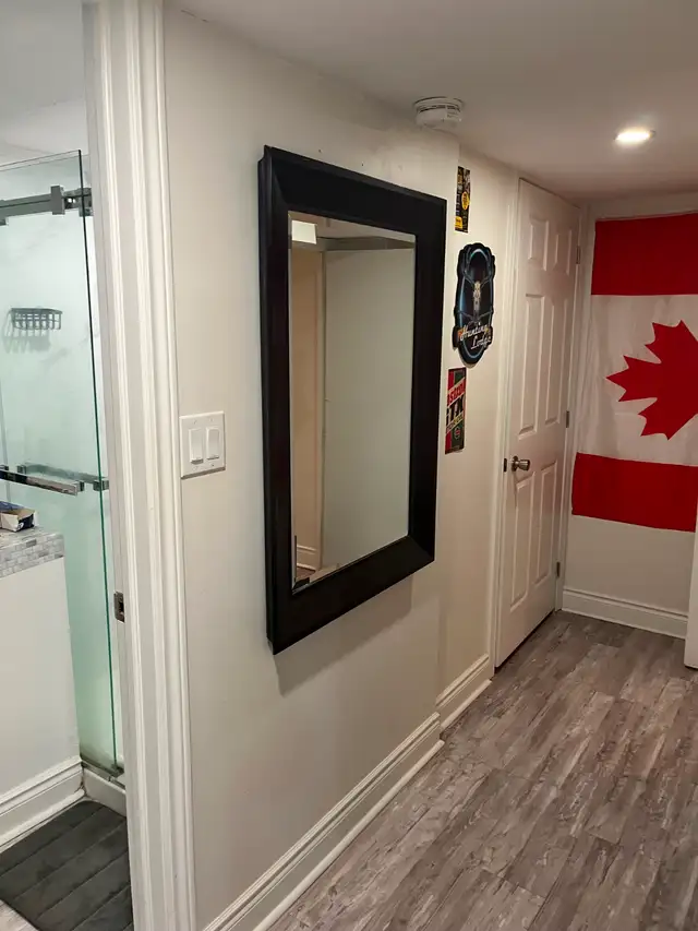 Annex Bright Basement 1 Bdrm plus Den. by Bathurst subway | Long Term ...