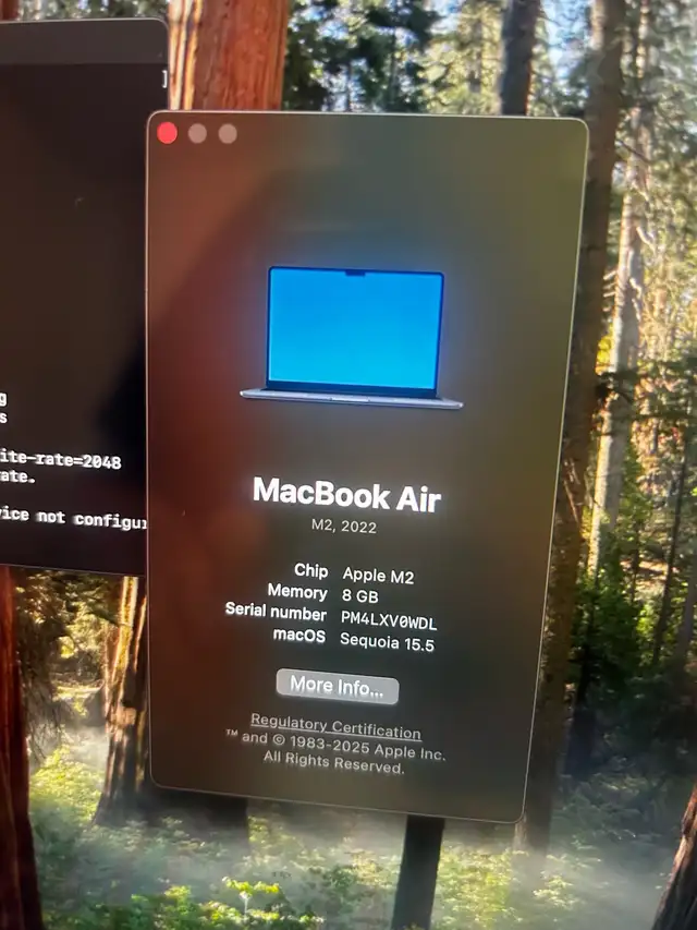 M2 MacBook Air in Laptops in City of Halifax - Image 5