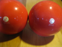 Boules d'exercice BALLY TOTAL FITNESS 2 livres chacune. Aussi...