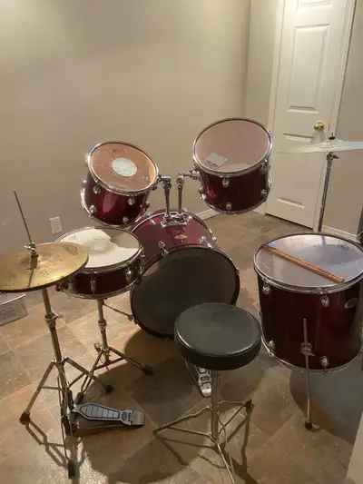 Pearl Target Starter Drum Kit , View more