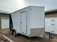 14 foot by 7 foot five enclosed aluminum trailer