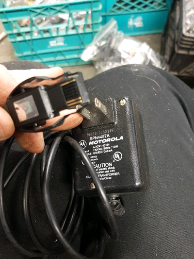 Motorola charger output 8.6 VDC 340 mA, View more