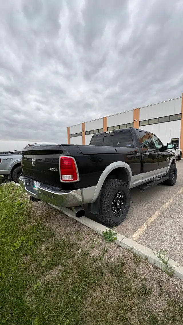 2017 Dodge Ram 2500567435775349237761
