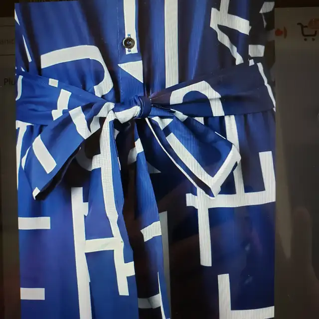 ** FRESH & EYE-CATCHING ROYAL BLUE JUMPSUIT 1xl ** in Women's - Bottoms in City of Toronto - Image 5