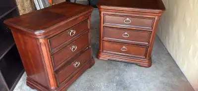 Cherrywood Sleigh Bed Bedroom Suite, View more