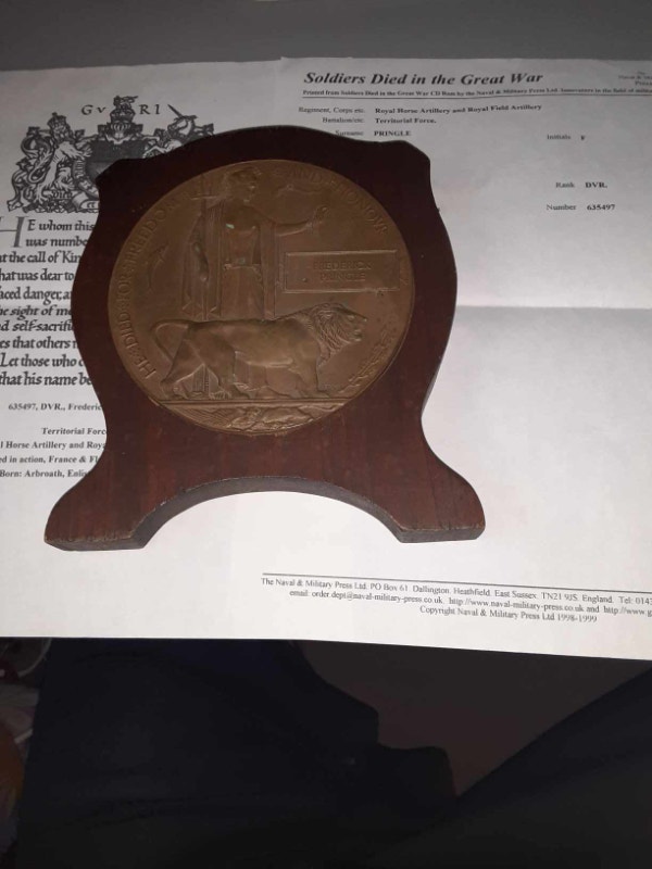 WW1 Memorial Plaque aka"Dead Man’s Penny" Royal Field Artillery Arts