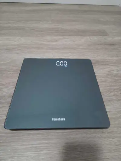 Bathroom scale - $10 Pick-up in Cambridge