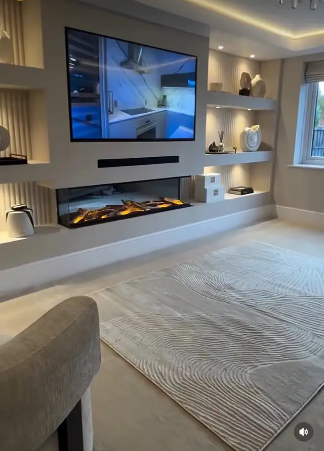 Finish Carpenter Available in Carpentry, Crown Moulding & Trimwork in Oshawa / Durham Region - Image 2