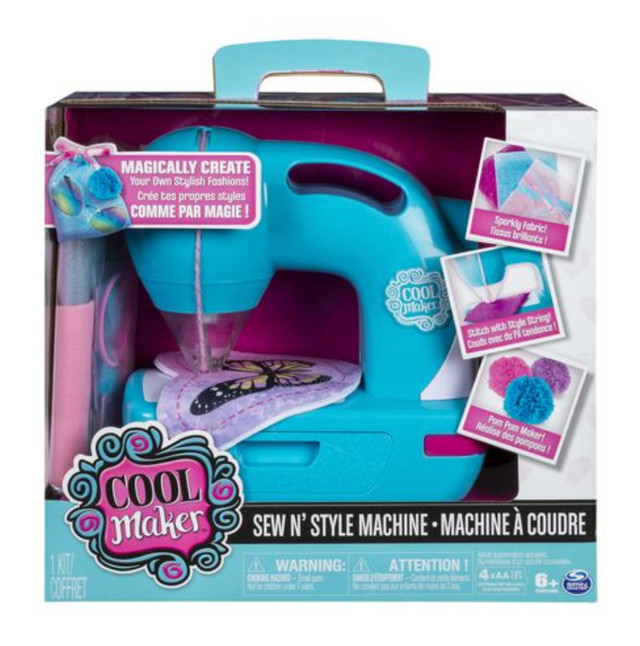 Sewing Machine Kit with 2 Refills in Toys & Games in City of Toronto - Image 2