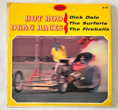 c.1965 DIQUE..."HOT ROD/DRAG RACES"... LP L envelope du disque est en bon etat avec une usure normal...