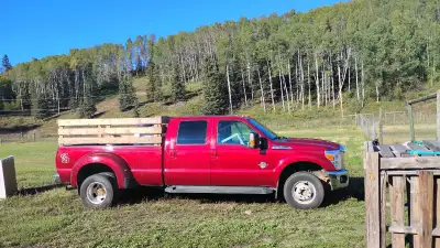 2014 f350 6.7l diesel dually Fully loaded Heated/ cooled seats in front Heated rear seats A/C Touch...