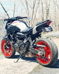moto MT07 à vendre