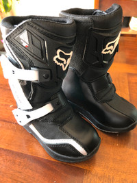 Fox kids Motocross boots brand new in box Y10 Mx