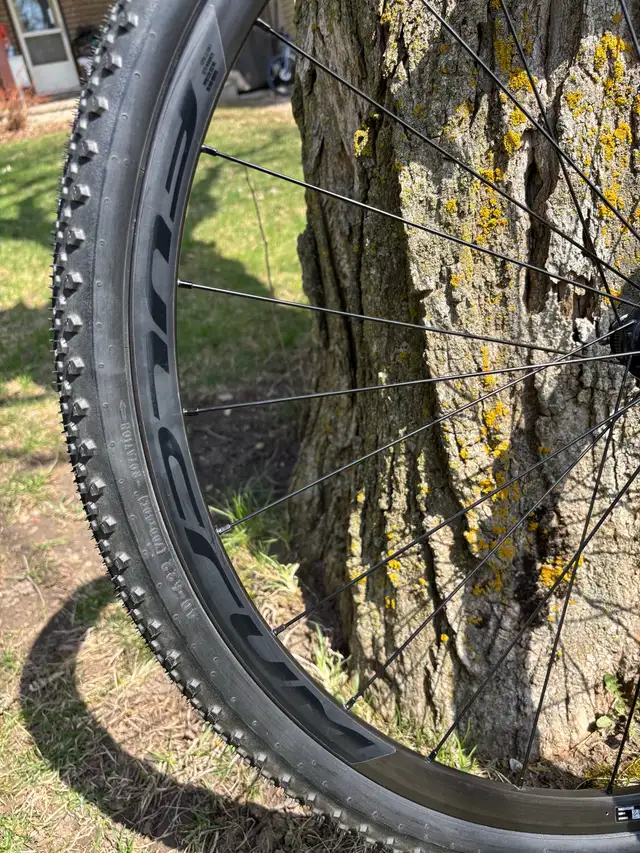 Road Bike Wheelset 700C  in Road in Kitchener / Waterloo - Image 3