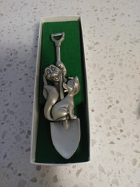 LADY AND THE TRAMP WALT DISNEY PRODUCTION PEWTER SPOON