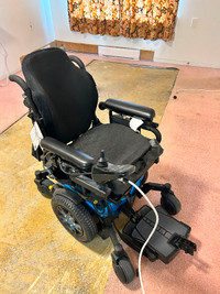 Powered wheelchair