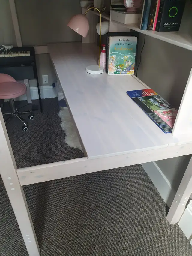 Loft bed with spacious desk Flexa4Dreams. in Beds & Mattresses in Sarnia - Image 5