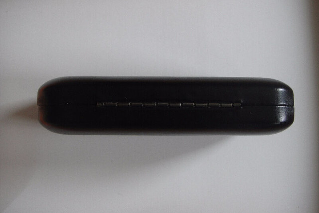 VALENTINO Black Hard Protective EYEGLASS/SUNGLASS CASE in Other in Markham / York Region - Image 3