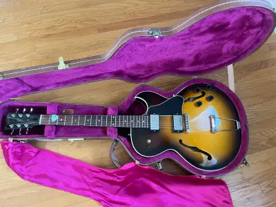 2001 Gibson ES-135 Vintage Sunburst, View more