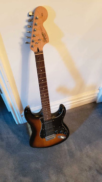 Squier by  FENDER Electric Guitar