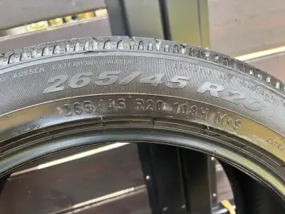 Pneus d’été Pirelli Scorpion AS Plus 3 – 265/45/R20 – 300$ Ensemble de 4 pneus d’été Pirelli Scorpio...