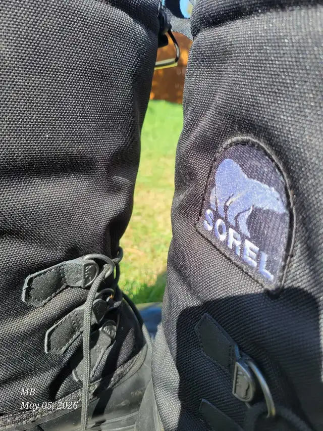 SOREL WOMEN'S HEAVY-DUTY BOOTS, Size 8 in Women's - Shoes in Calgary - Image 10